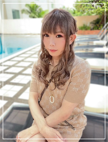 クノタチホ女装家セラピスト